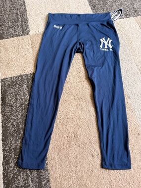 Ladies Concept Sport NY Yankees Navy Blue Leggings size XL